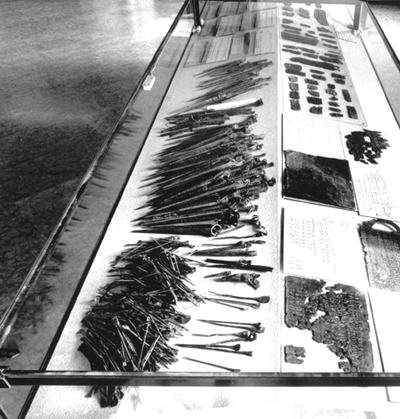Stili in Museumsvitrine