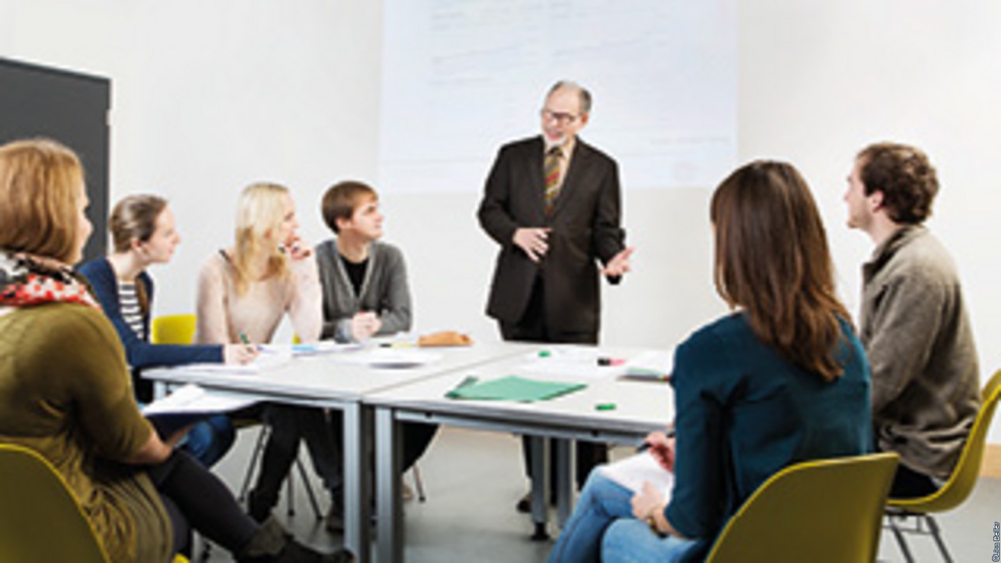 Lehre & Studium