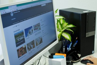 Kommunikationsstrategie und Optimierung der Website <br>