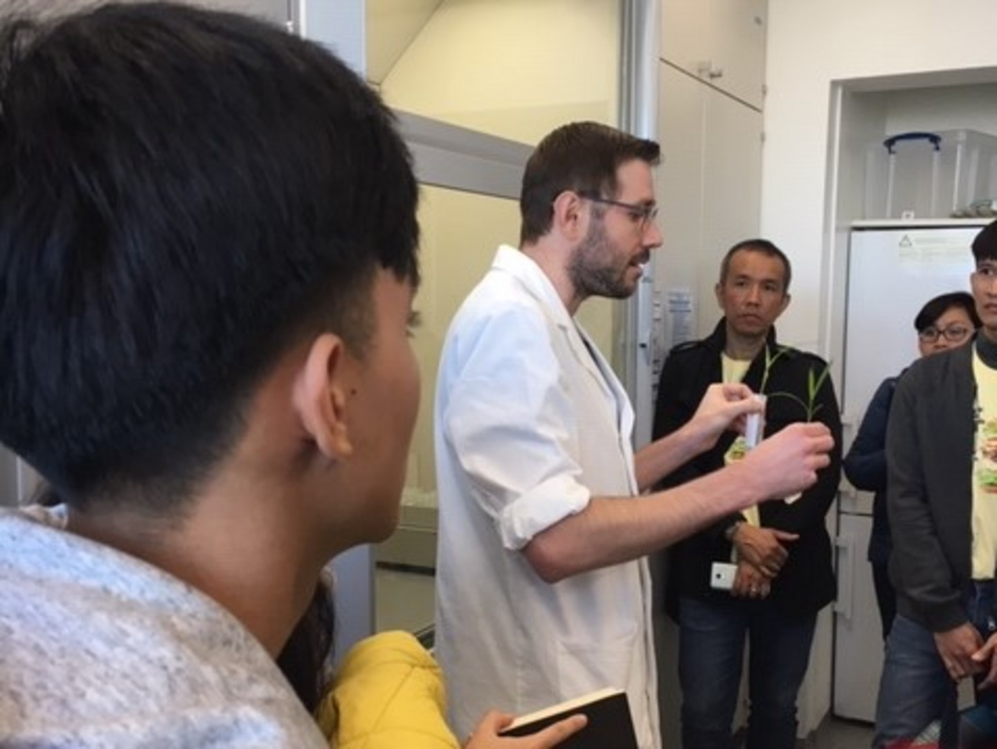 New Clip of the visit of the Young Thai Science Ambassadors